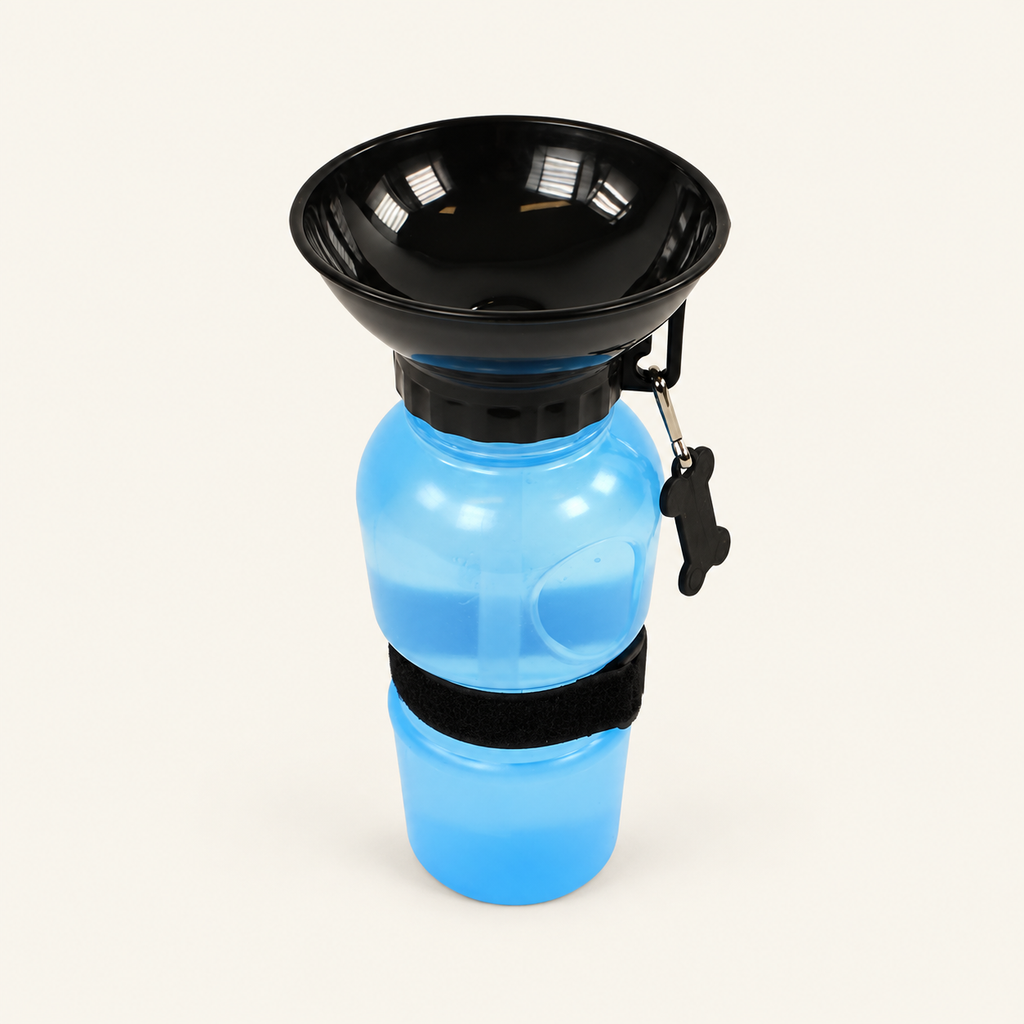 AquaDog drinkfles – productdetail op PLUIZO achtergrond